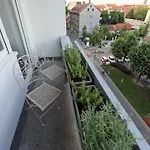 Optim Lejlighed *