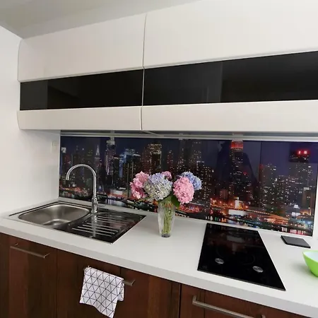 Optim Apartment